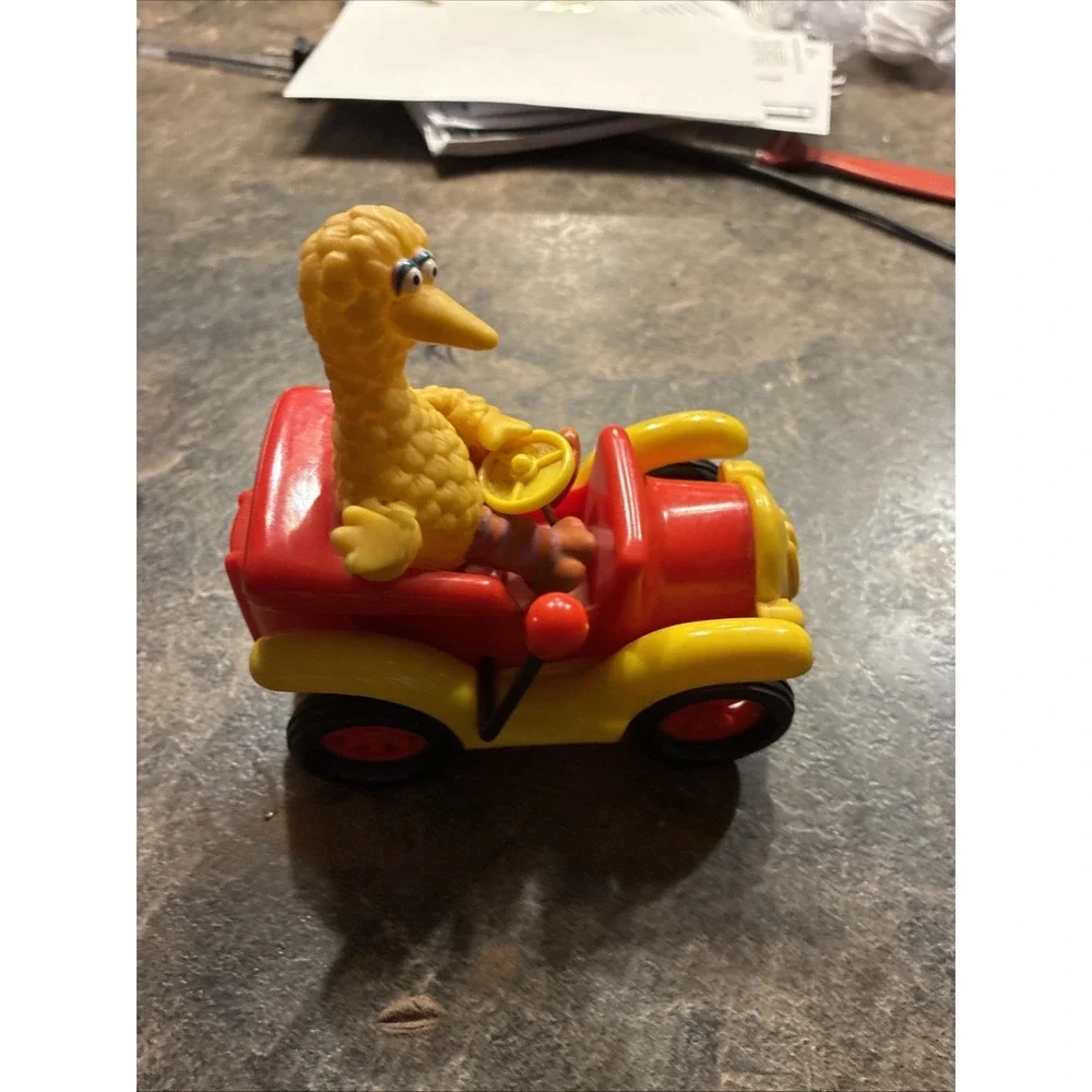 Sesame Street Big Bird Lever Action Toy Car Illco 1988 WORKS